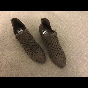 Fergalicious brown faux suede ankle boot/shoe size 9